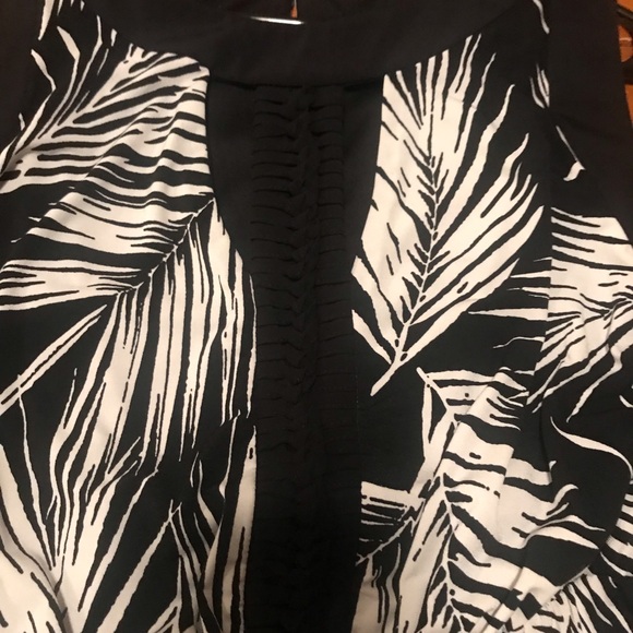 Sangria dress, size 16W, black and white. - Picture 5 of 13